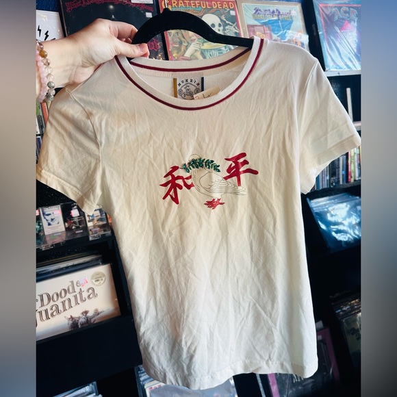 Mukzin Peace T-Shirt - Picture 1 of 4